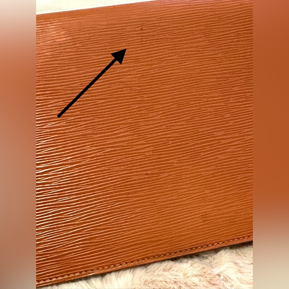 LOUIS VUITTON CLUTCH BAG SELLIER DRAGONNE BROWN EPI WITH KEY🌟 AUTHENTIC 🌟 - Picture 10 of 16
